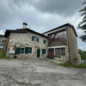 La Corte Dei Celti La Fonte San Benedetto Del Querceto